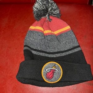 Mitchell & Ness Miami Heat Beanie
